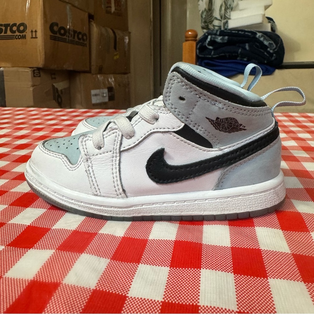 JORDAN 1 MID (TD) TODDLER US SIZE - 9 C